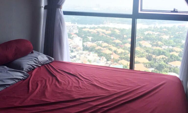 Cho thuê căn hộ 3PN The Ascent Thảo Điền tầng cao, nội thất cao cấp, view sông