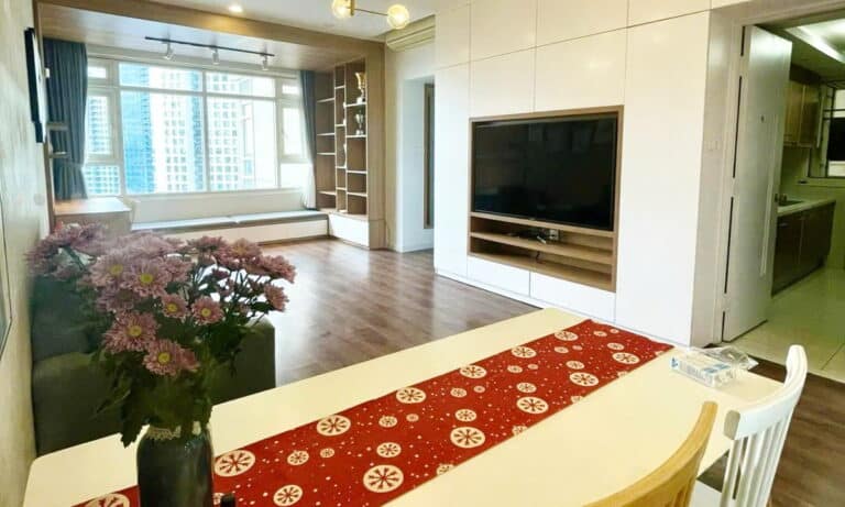 Saigon Pearl toà Sapphire cho thuê 2 phòng ngủ lầu cao nhà đẹp view sông