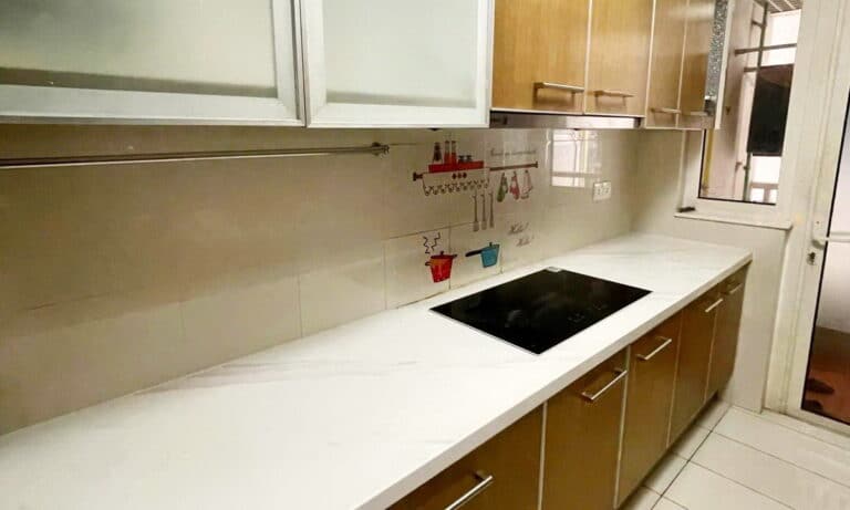 Saigon Pearl toà Sapphire cho thuê 2 phòng ngủ lầu cao nhà đẹp view sông