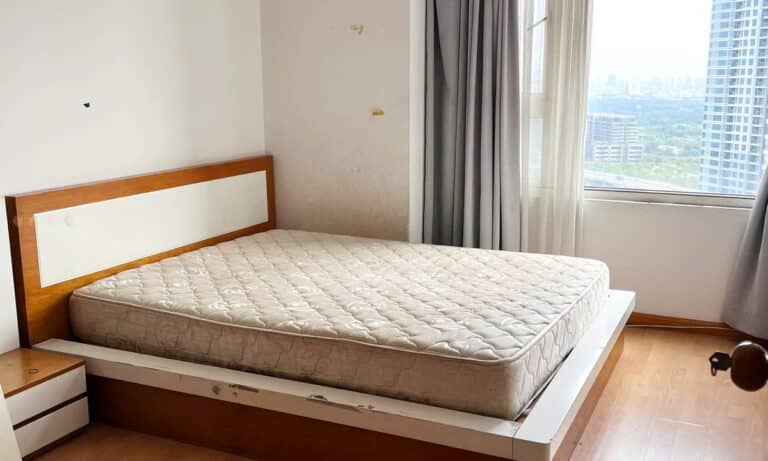 Saigon Pearl toà Sapphire cho thuê 3 phòng ngủ nhà trống tầng cao view sông