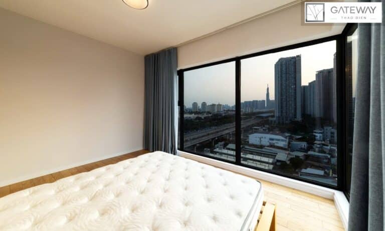 Gateway Thảo Điền cho thuê căn hộ 4 phòng ngủ có nội thất view L81 lầu cao