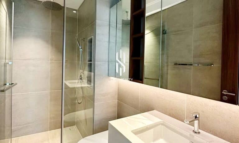 The Metropole khu Crest căn hộ 2 phòng ngủ bán nhà trống lầu cao thoáng