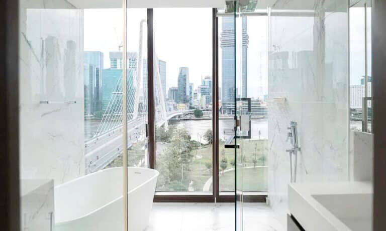 The Metropole Galleria cho thuê căn hộ 4 phòng ngủ full nội thất view sông