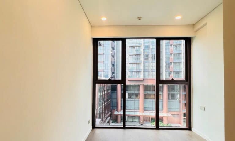 The Metropole Galleria bán căn hộ 4 phòng ngủ nhà trống view sông đẹp