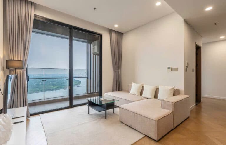 Căn hộ 3 phòng ngủ Lumiere Riverside bán tầng trung, nội thất đẹp