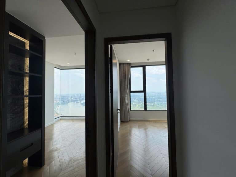 Bán căn hộ 3 phòng ngủ Lumiere Riverside giá tốt, view Sông, NTCB