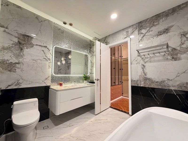 Bán Penthouse Central 2 Vinhomes Central Park 4 phòng ngủ, Nội Thất Đẹp