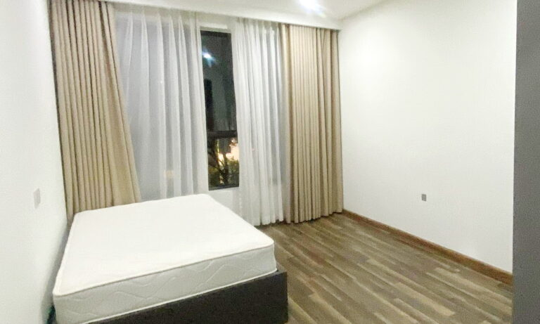 Hà Đô Centrosa Garden cho thuê căn hộ 3 phòng ngủ cực rộng đủ nội thất