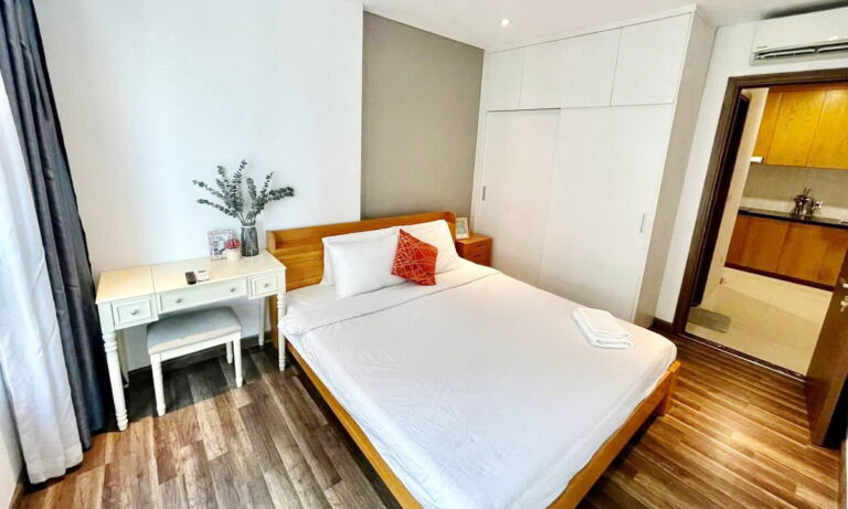 Hà Đô Centrosa Garden cho thuê căn hộ 1 phòng ngủ trang bị đầy đủ nội thất