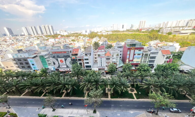 Saigon Mia cho thuê căn hộ 3 phòng ngủ nội thất cơ bản lầu cao view thoáng