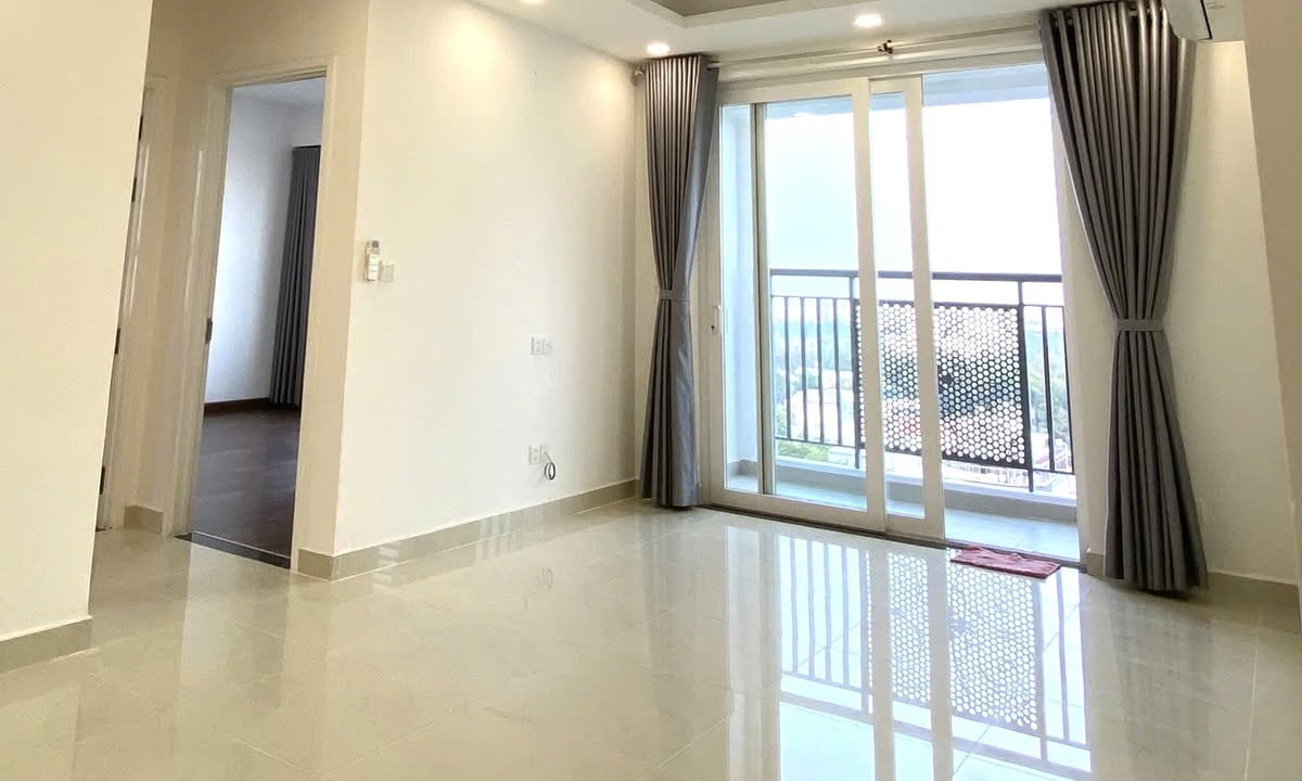 Saigon Mia cho thuê căn hộ 3 phòng ngủ nội thất cơ bản hướng thoáng mát
