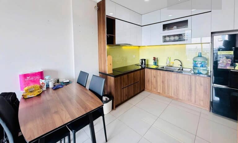 The Sun Avenue căn hộ 2 phòng ngủ bán 73m2 có nội thất lầu cao view L81