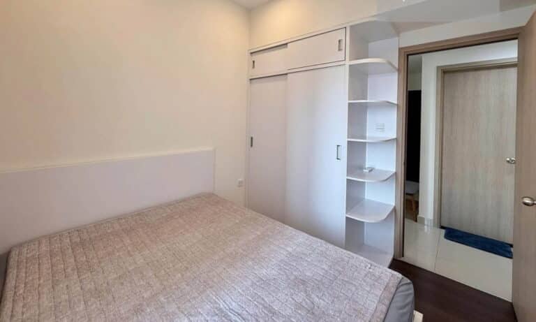 The Sun Avenue căn hộ 2 phòng ngủ bán 73m2 có nội thất lầu cao view L81