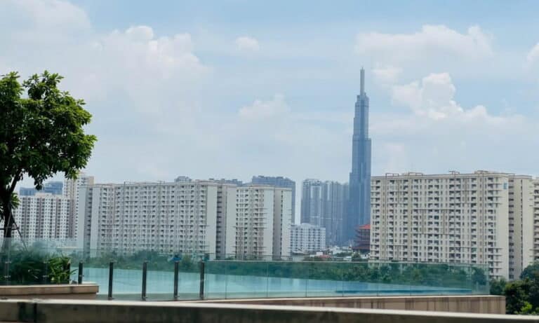 The Sun Avenue căn hộ cho thuê 3 phòng ngủ có nội thất lầu cao view L81