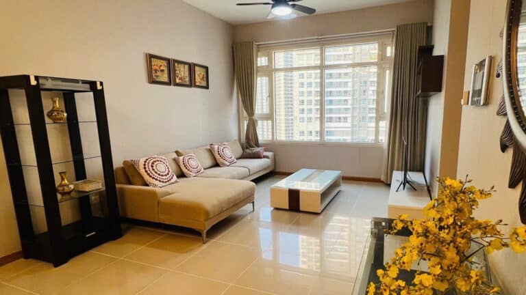 Thuê căn hộ 2PN Ruby 2 Saigon Pearl – Tầng Trung, View Landmark