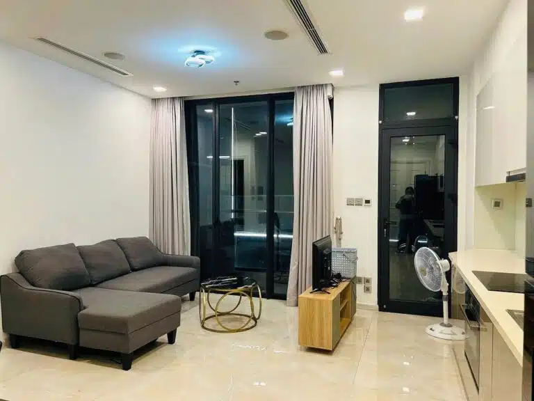 Bán Căn Hộ 1PN Vinhomes Golden River Full Nội Thất, View Nội Khu Yến Tĩnh