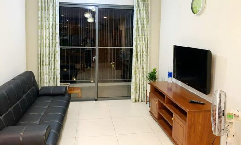 Masteri Thảo Điền căn hộ 1 phòng ngủ cho thuê view hồ bơi có đủ nội thất
