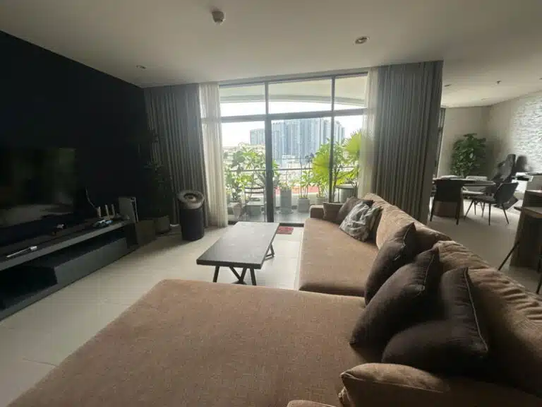 Căn Hộ 3 Phòng Ngủ City Garden Bán Tầng Trung Cực Thoáng Mát