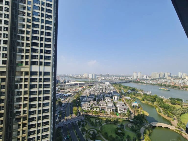 Cho thuê căn hộ 2 phòng ngủ Park 5 Vinhomes tầng Cao, View Công Viên