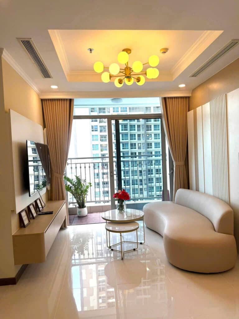 Thuê 2 phòng ngủ Landmark Plus Vinhomes nội thất đẹp, ở ngay không chờ