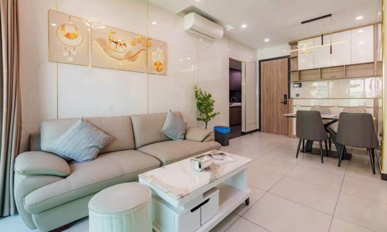 De La Sol căn hộ 2 phòng ngủ cho thuê nhà nội thất đẹp lầu cao giá tốt