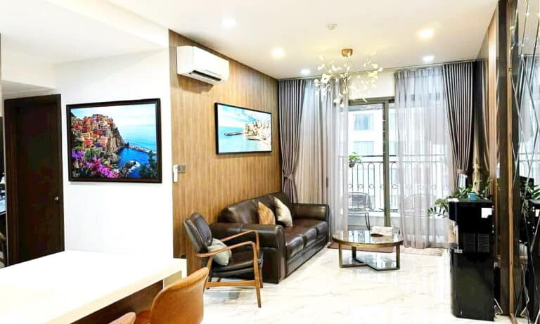Saigon Royal căn hộ cho thuê 2 phòng ngủ nhà nội thất đẹp view hồ bơi