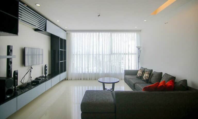 Thảo Điền Pearl căn hộ cho thuê 3 phòng ngủ có nội thất lầu cao view sông